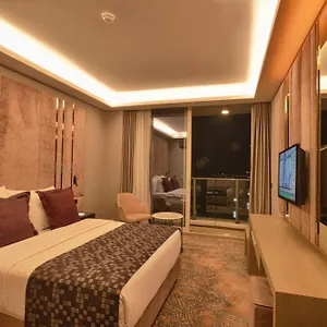 4* فندق Western Premier Ottoperla